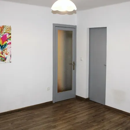 Acogedor Apartamento Muy Cerca De Barcelona *