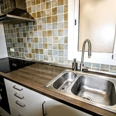 Apartamento Acogedor Muy Cerca De Barcelona *